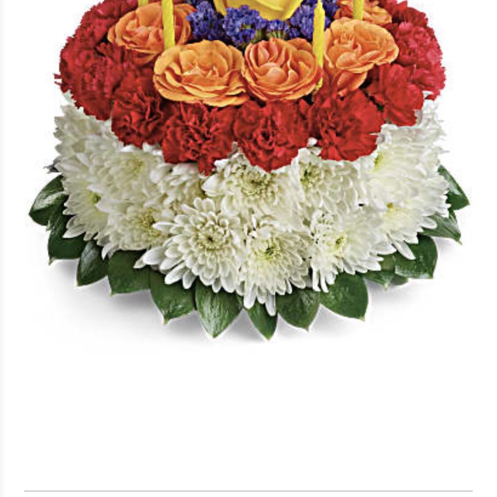 Eddie's Floral Gallery - Base level floral birthday cake - Florists Near Me - Wilmington, North Carolina Eddie's Floral Gallery - Base level floral birthday cake - Florists Near Me - Wilmington, North Carolina