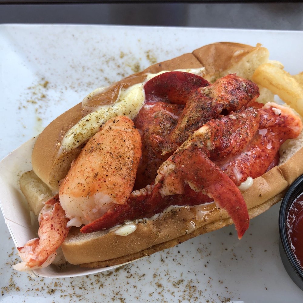 Manitou Bar & Kitchen - Venues & Event Spaces Near Me - White Bear Lake, Minnesota Manitou Bar & Kitchen - Venues & Event Spaces Near Me - White Bear Lake, Minnesota