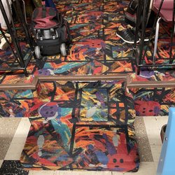 Highland Lanes - Check it - that carpet!!