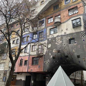 Hundertwasserhaus - Landmarks & Historical Buildings Near Me - Vienna, 9