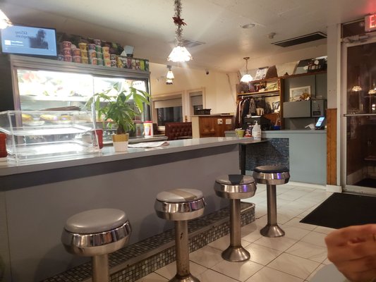 Curley's Diner by null