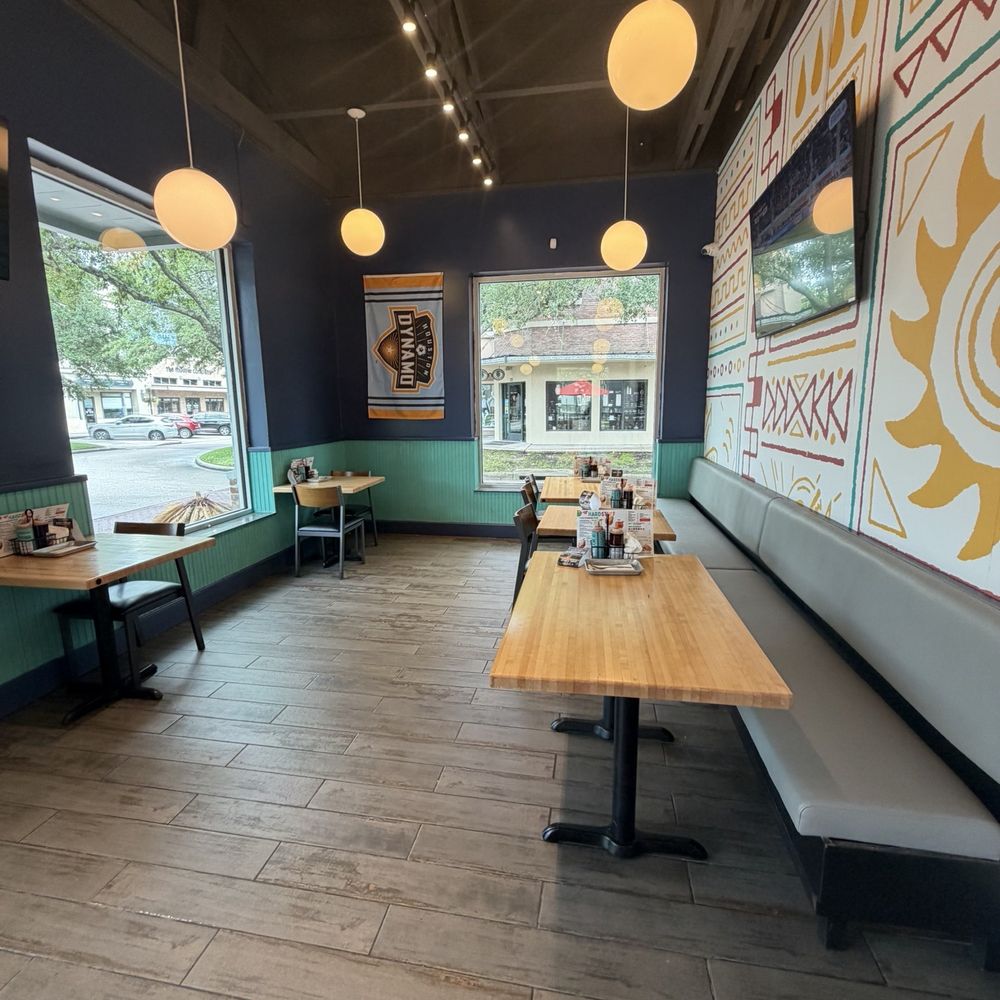 Fuzzy's Tacos and Margs - Tacos Near Me - Kingwood, Texas