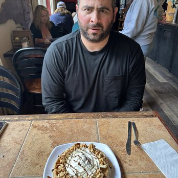 The Keg and Egg - Banana, peanut butter chocolate cheesecake, Belgian waffle - American Near Me - Wilmington, North Carolina The Keg and Egg - Banana, peanut butter chocolate cheesecake, Belgian waffle - American Near Me - Wilmington, North Carolina