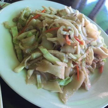 Corner 17 - Stir-fried hand shaved noodle with pork - Chinese Near Me - Saint Louis, Missouri Corner 17 - Stir-fried hand shaved noodle with pork - Chinese Near Me - Saint Louis, Missouri