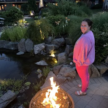 Kingfisher Pacific Resort & Spa - Fire pits for guest use at night - Resorts Near Me - Courtenay, British Columbia Kingfisher Pacific Resort & Spa - Fire pits for guest use at night - Resorts Near Me - Courtenay, British Columbia