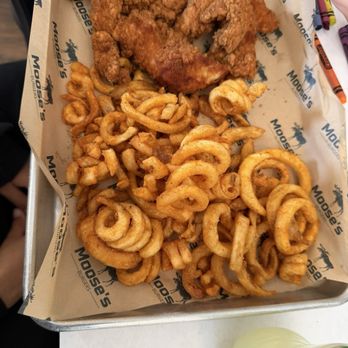 Moose’s Burgers - Burgers Near Me - Meriden, Connecticut