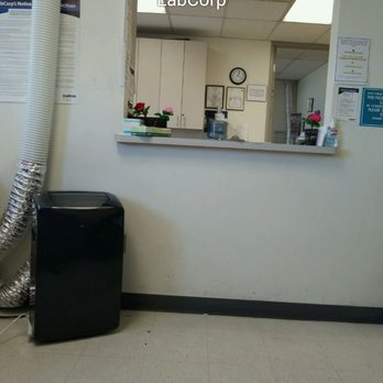 Labcorp - A picture of the front desk where they socialize with each about personal stuff and things that should be kept private about patient. - Laboratory Testing Near Me - Downey, California