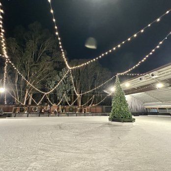 Winter Lodge - Skating Rinks Near Me - Palo Alto, California Winter Lodge - Skating Rinks Near Me - Palo Alto, California