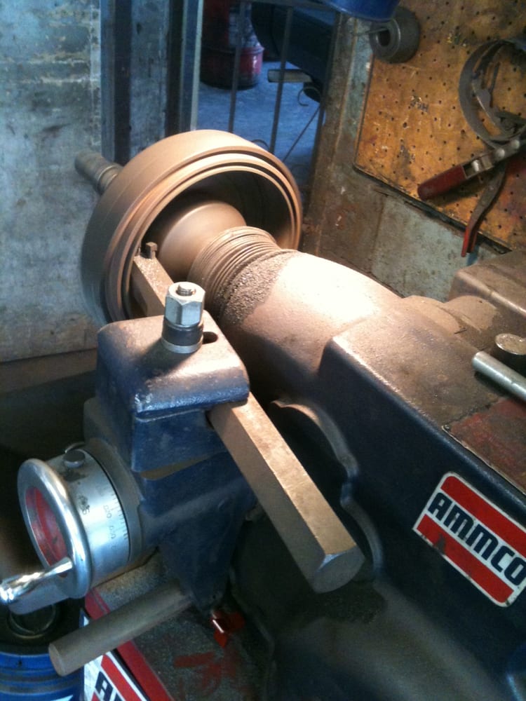 STEVE AUTO REPAIR Updated October 2024 32 Reviews 3750 University