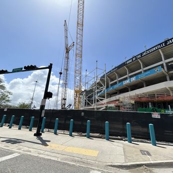 EverBank Stadium - Stadiums & Arenas Near Me - Jacksonville, Florida EverBank Stadium - Stadiums & Arenas Near Me - Jacksonville, Florida