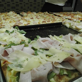 Alice - Pizza Near Me - Arese, Michigan