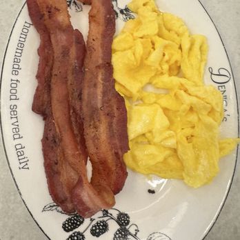 Denica's Real Food Kitchen - Bakeries Near Me - Dublin, California