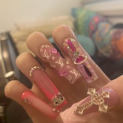 Regal Nails Salon & Spa - Junk xl