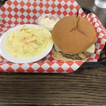Downtown Diner - Mushroom Swiss burger - American Near Me - Berlin, Ohio
