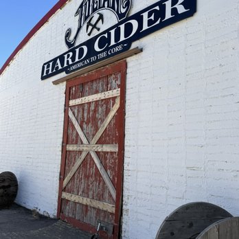 Julian Hard Cider - Outside entrance - Beer, Wine & Spirits Near Me - Julian, California
