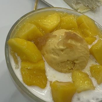 Mango Mango Dessert - Mango coconut with sago - Desserts Near Me - Las Vegas, Nevada Mango Mango Dessert - Mango coconut with sago - Desserts Near Me - Las Vegas, Nevada