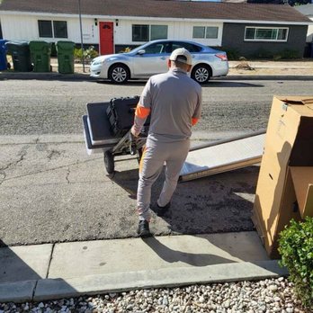 DoStar Moving - George, Daniil, and Abby were so quick and efficient! - Movers Near Me - Los Angeles, California