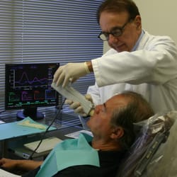 Full Breath Center of Beverly Hills - Dr. Keropian using a machine that measure your airway