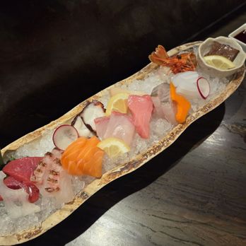 JaBistro - Sashimi platter - Japanese Near Me - Toronto, Ontario