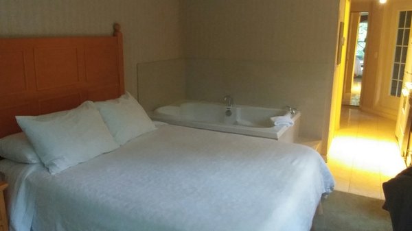 Pinnacle Hotel Whistler by null