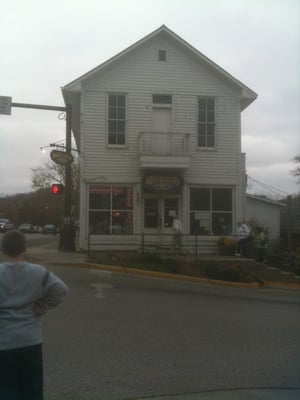 Hobnob Corner by null