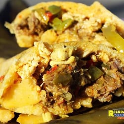 Ricuras de Venezuela - Hallaca's made with cornmeal dough
