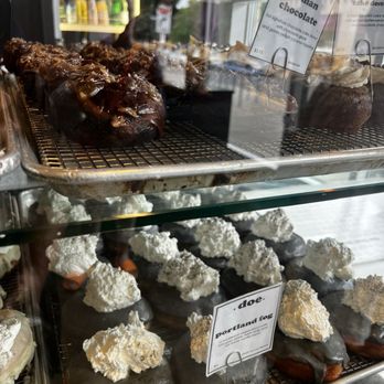 Doe Donuts - Portland Fog - Donuts Near Me - Portland, Oregon