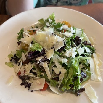Giordano's - Giordano's house salad - Salad Near Me - Matteson, Illinois