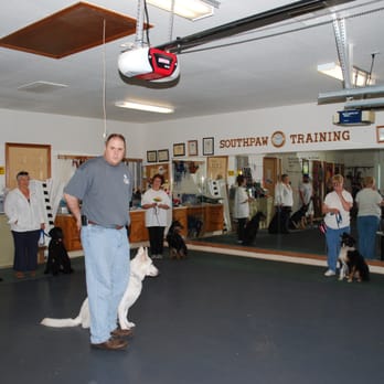 Southpaw Training - Intermediate and Advanced class - Pet Training Near Me - Alvin, Texas Southpaw Training - Intermediate and Advanced class - Pet Training Near Me - Alvin, Texas