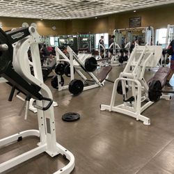 LA Fitness - Machines