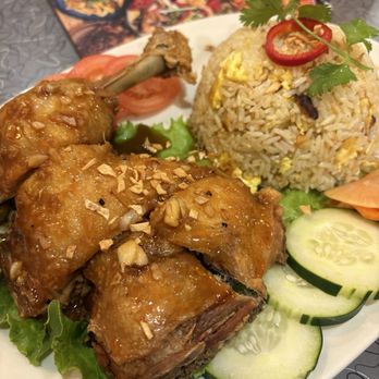 Map Kitchen - Fried chicken with fried rice - Vietnamese Near Me - Carrollton, Texas