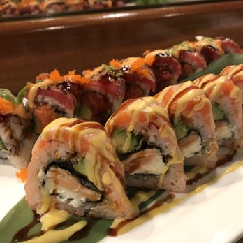 MOMO Sushi - Crazy tuna and Rocky Mt roll - Sushi Bars Near Me - Mill Creek, Washington MOMO Sushi - Crazy tuna and Rocky Mt roll - Sushi Bars Near Me - Mill Creek, Washington