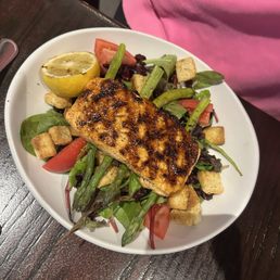 House salad with Salmon House salad with Salmon