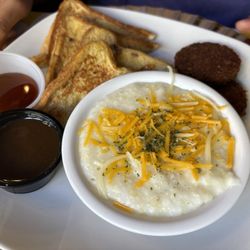 MD Cafe - Toast of Heaven with sausage