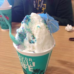Bahama Buck's - Birthday cake