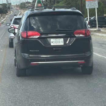 Marco's Pizza - This entitled veteran drives like an asshole cut me off several times and gave me I called and followed him to this marcos on 1604 - Pizza Near Me - Converse, Texas Marco's Pizza - This entitled veteran drives like an asshole cut me off several times and gave me I called and followed him to this marcos on 1604 - Pizza Near Me - Converse, Texas