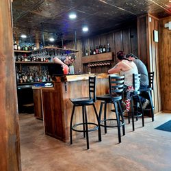 1885 Steakhouse & Saloon