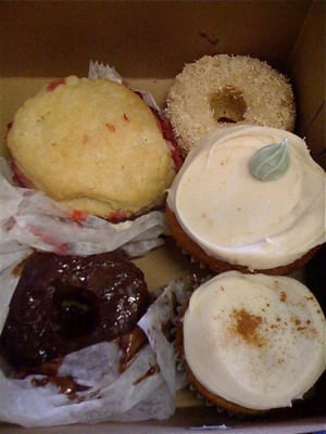 Erin McKenna's Bakery NYC by null