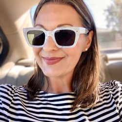 Tres Noir Eyewear