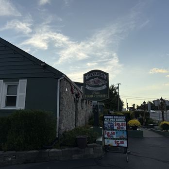 Finnagels - Sign and entrance - American Near Me - Clinton, New Jersey