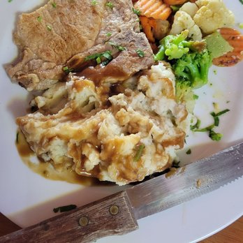 Jacks Place - Fried pork chops n mash potatoes - American Near Me - Boulder City, Nevada