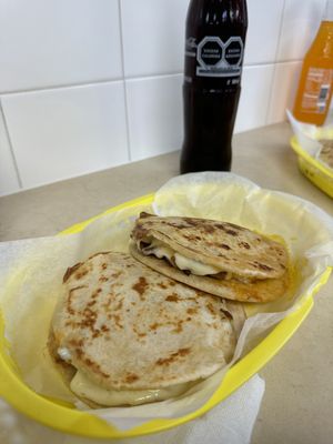 Taqueria Aguascalientes by null