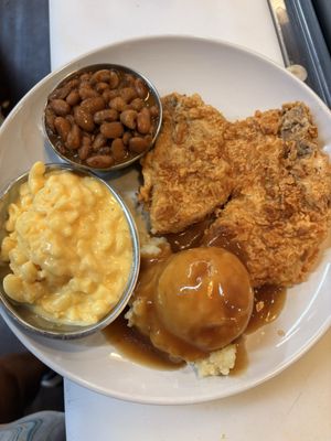 Jamie's Cafe by null