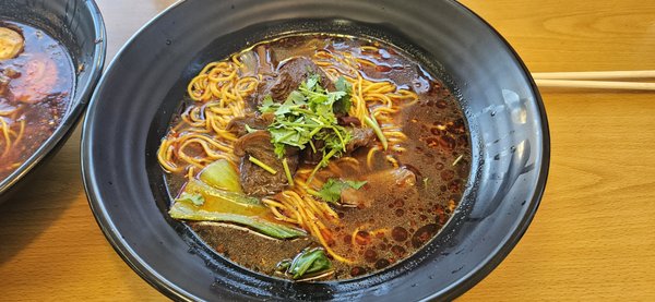Best Noodle House by null