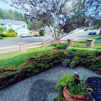 J Zamora Construction - Front yard fence - Landscape Architects or Designers Near Me - Covington, Washington