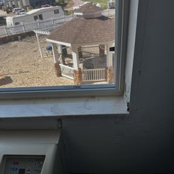 Stay USA Hotel & Suites - Example of unkept maintenance all through the room
