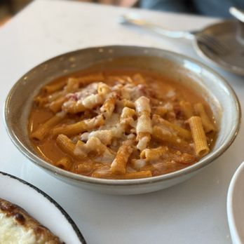 Laurel Restaurant - Rigatoni alla Vodka - Italian Near Me - West Lake Hills, Texas Laurel Restaurant - Rigatoni alla Vodka - Italian Near Me - West Lake Hills, Texas