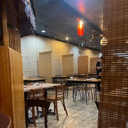 Umi Sushi - Restaurant view