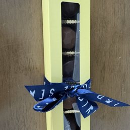 Welcome chocolates! Welcome chocolates!