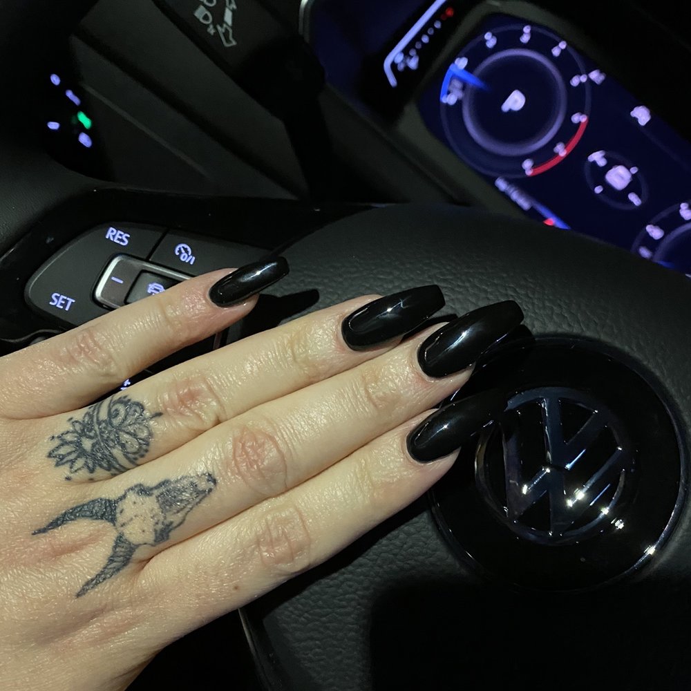 Villa Nail Spa - Old Saybrook - Gel UV with gel polish coffin nails - Day Spas Near Me - Old Saybrook, Connecticut Villa Nail Spa - Old Saybrook - Gel UV with gel polish coffin nails - Day Spas Near Me - Old Saybrook, Connecticut